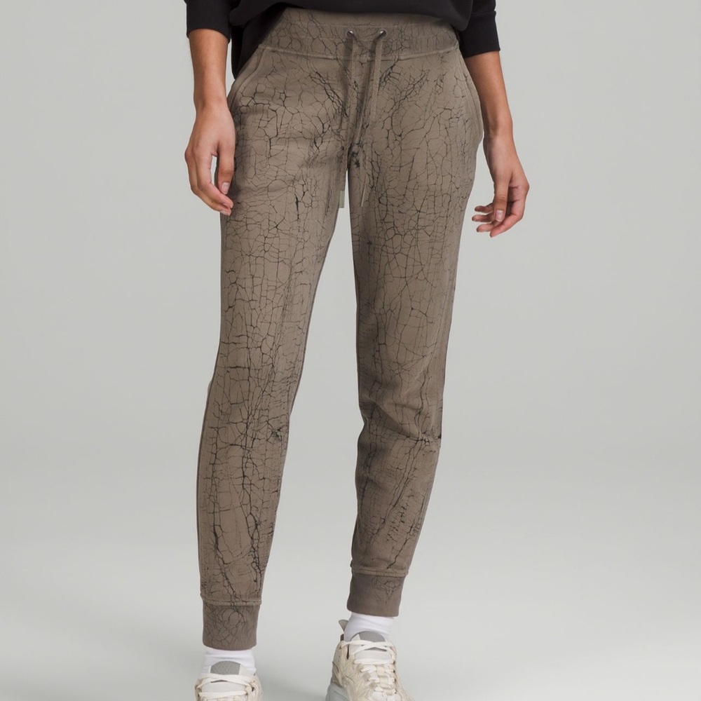 Lululemon Warm Down Jogger 7/8